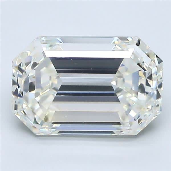 2.74 Carat Emerald Natural Diamond with  Cut Diamond in 14KT  view 1
