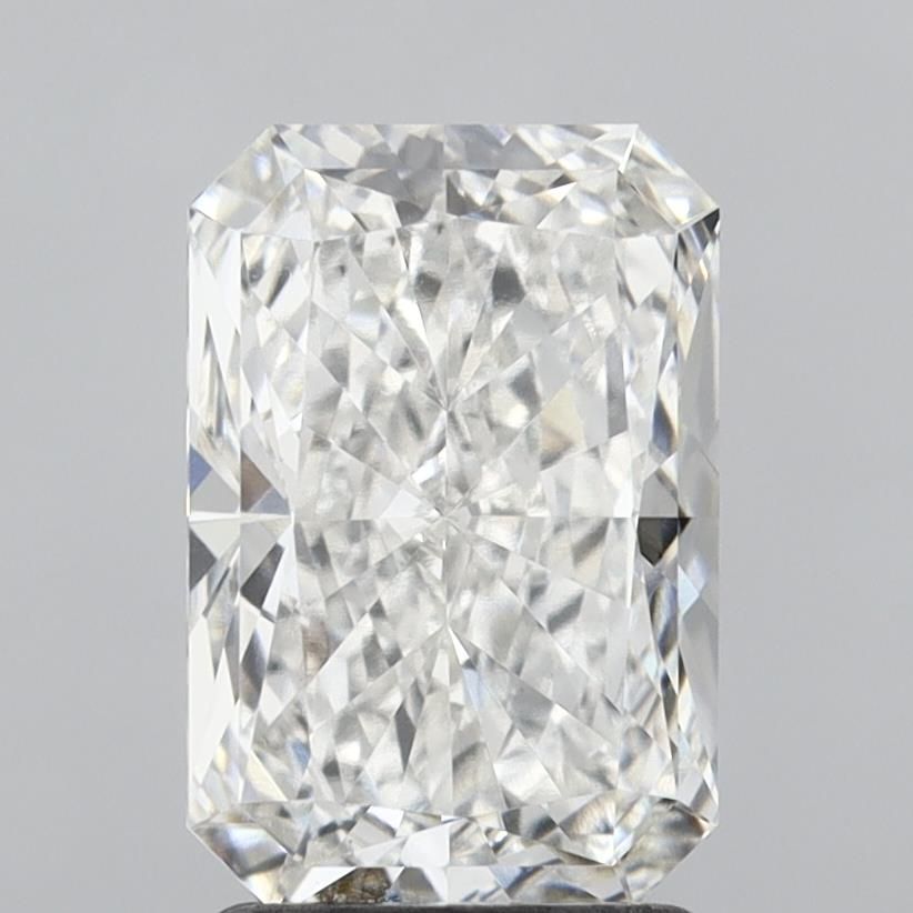 2.17 Carat Radiant Lab Diamond with  Cut Diamond in 14KT  view 1
