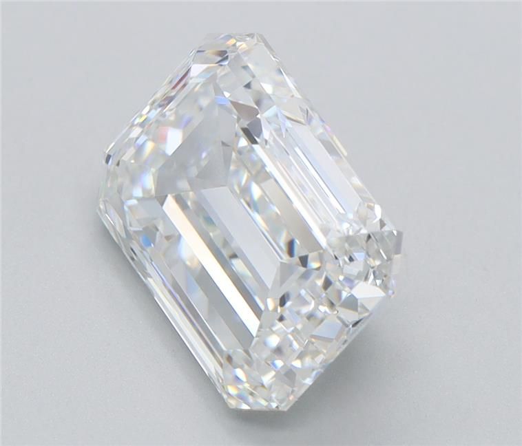 3.12 Carat Emerald Lab Diamond with  Cut Diamond in 14KT  view 1
