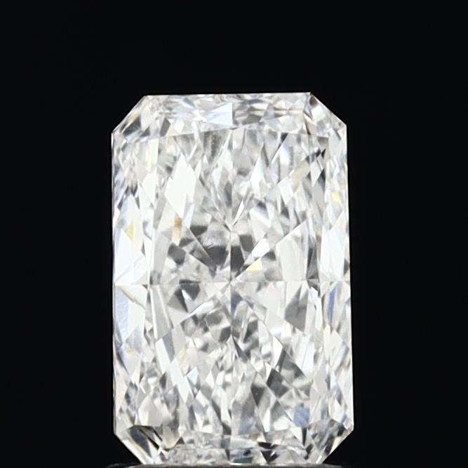 1.0 Carat Radiant Lab Diamond with  Cut Diamond in 14KT  view 1
