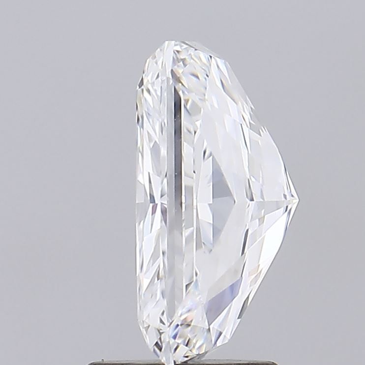 2.8 Carat Radiant Lab Diamond with  Cut Diamond in 14KT  view 1

