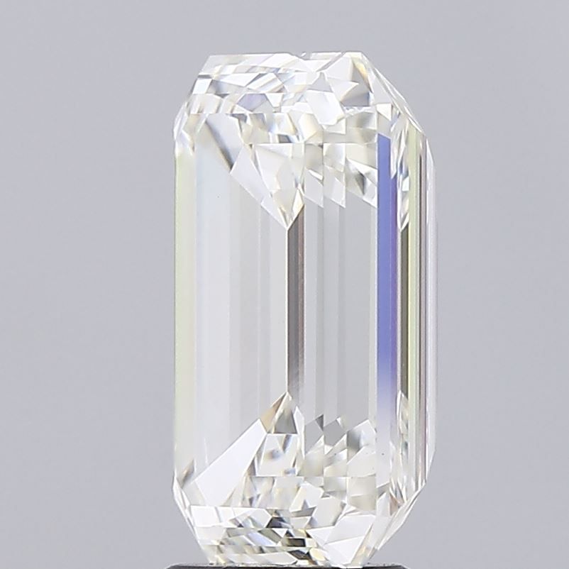 5.74 Carat Emerald Lab Diamond with  Cut Diamond in 14KT  view 1
