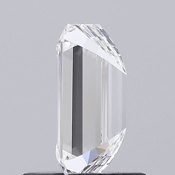 1.05 Carat Emerald Lab Diamond with  Cut Diamond in 14KT  view 1
