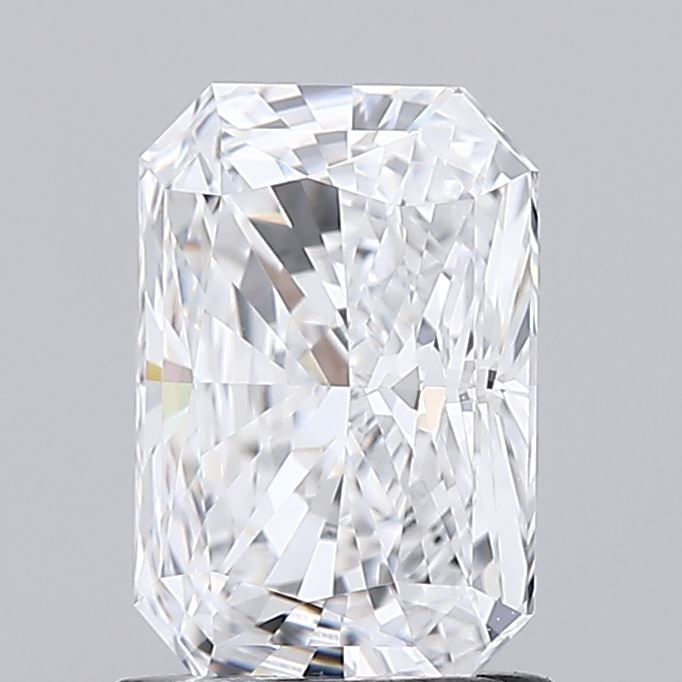 1.5 Carat Radiant Lab Diamond with  Cut Diamond in 14KT  view 1
