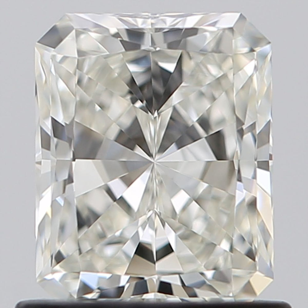 0.91 Carat Radiant Natural Diamond with  Cut Diamond in 14KT  view 1
