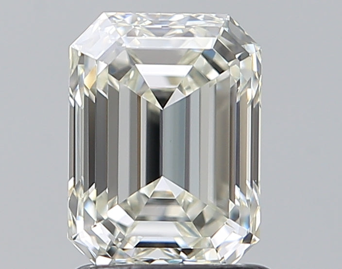 1.5 Carat Emerald Natural Diamond with  Cut Diamond in 14KT  view 1
