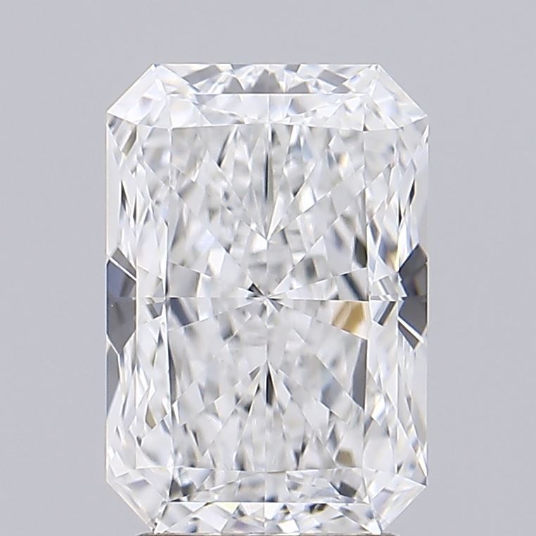 2.81 Carat Radiant Lab Diamond with  Cut Diamond in 14KT  view 1
