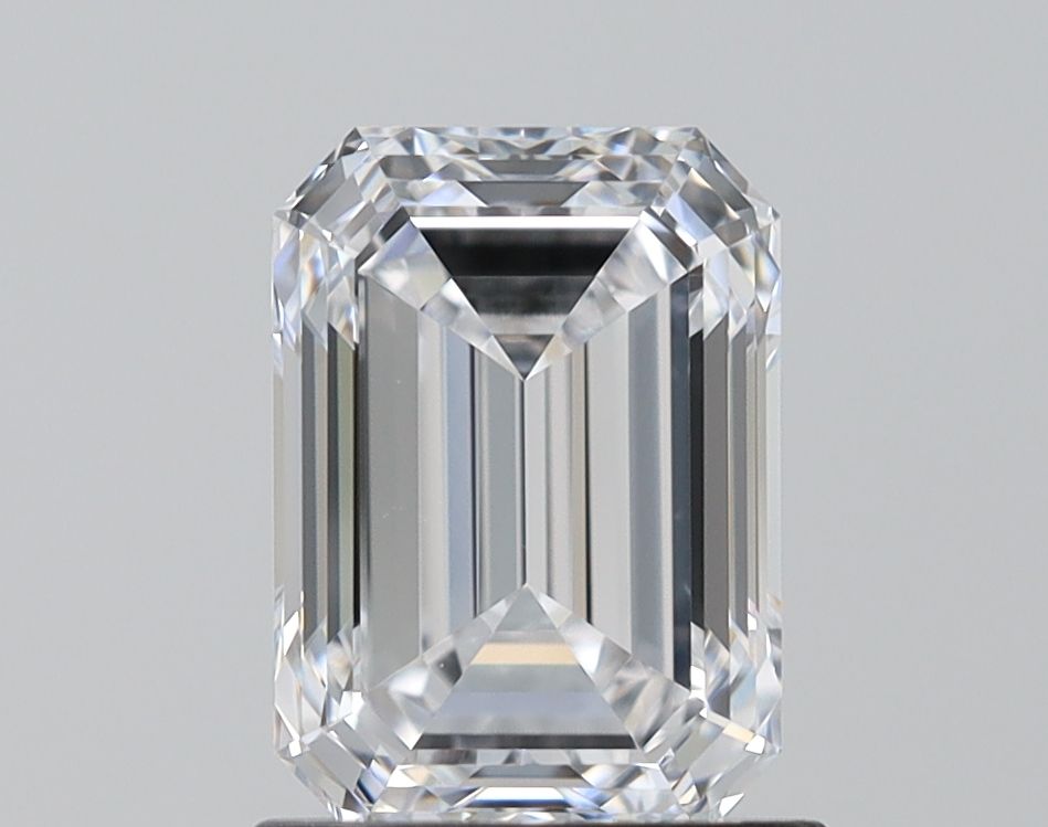 1.32 Carat Emerald Lab Diamond with  Cut Diamond in 14KT  view 1
