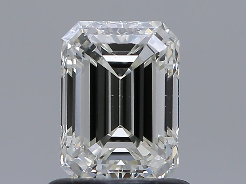 0.9 Carat Emerald Natural Diamond with  Cut Diamond in 14KT  view 1

