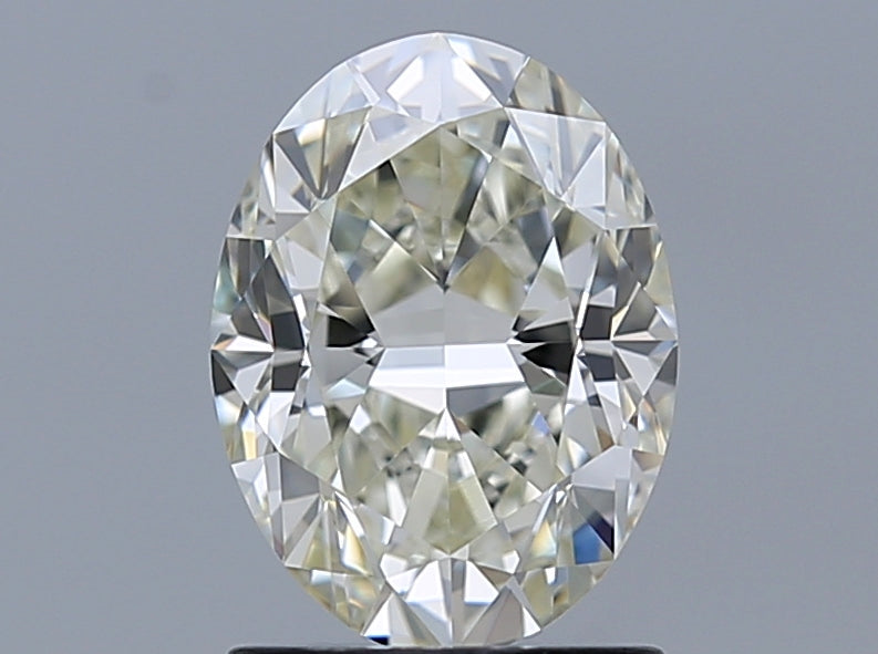 1.51 Carat Oval Natural Diamond with  Cut Diamond in 14KT  view 1
