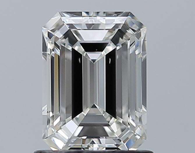1.01 Carat Emerald Natural Diamond with  Cut Diamond in 14KT  view 1
