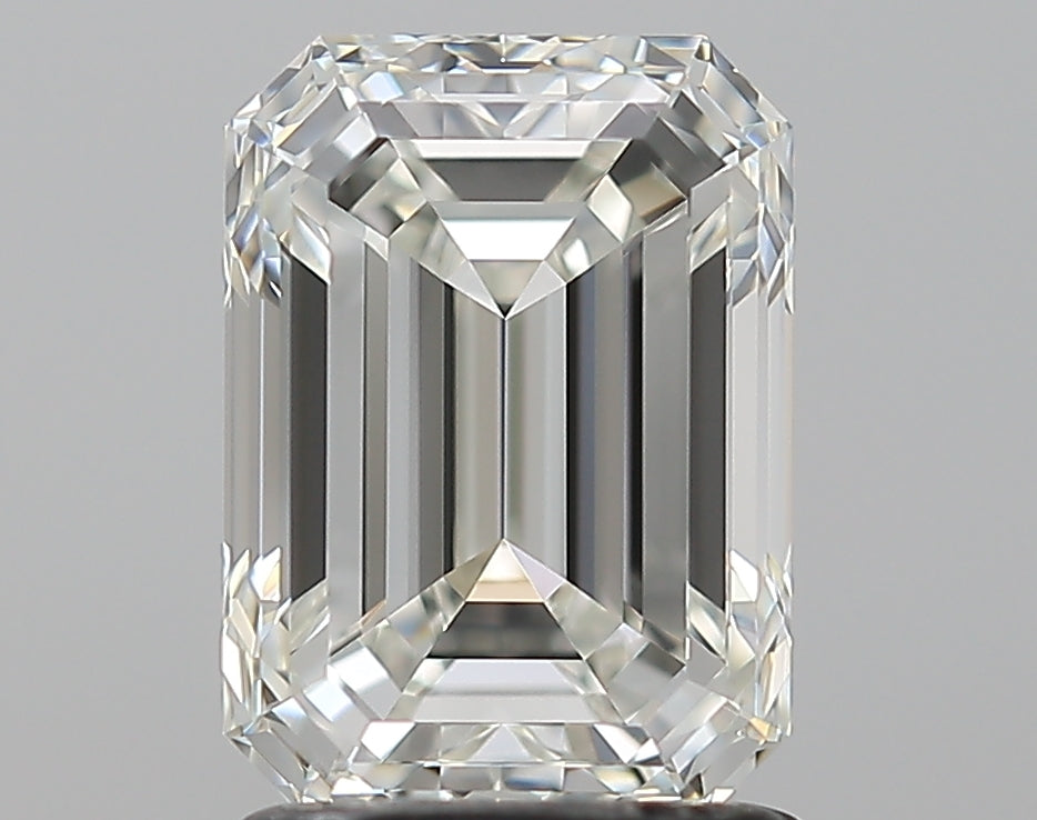 1.71 Carat Emerald Natural Diamond with  Cut Diamond in 14KT  view 1
