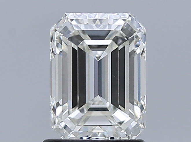 1.5 Carat Emerald Natural Diamond with  Cut Diamond in 14KT  view 1
