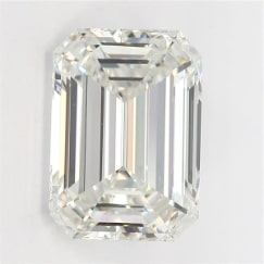 1.4 Carat Emerald Natural Diamond with  Cut Diamond in 14KT  view 1
