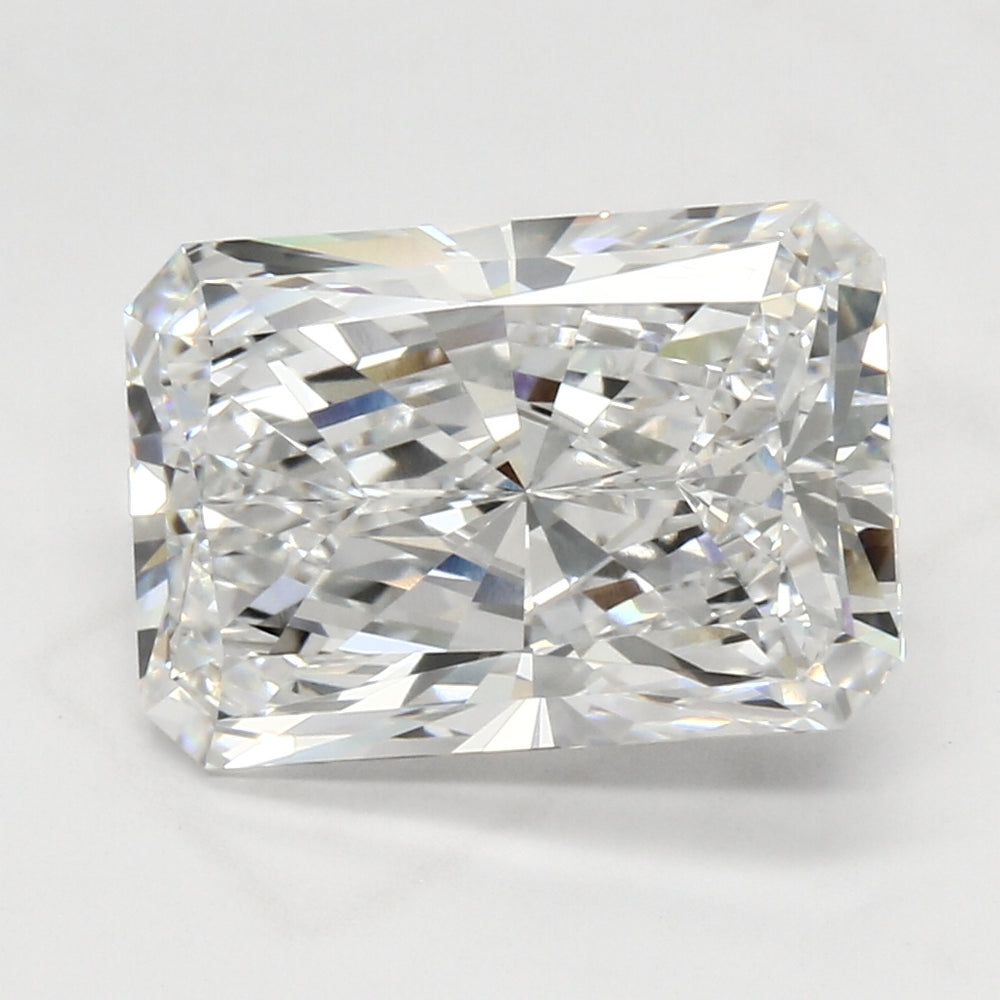 6.79 Carat Radiant Lab Diamond with  Cut Diamond in 14KT  view 1
