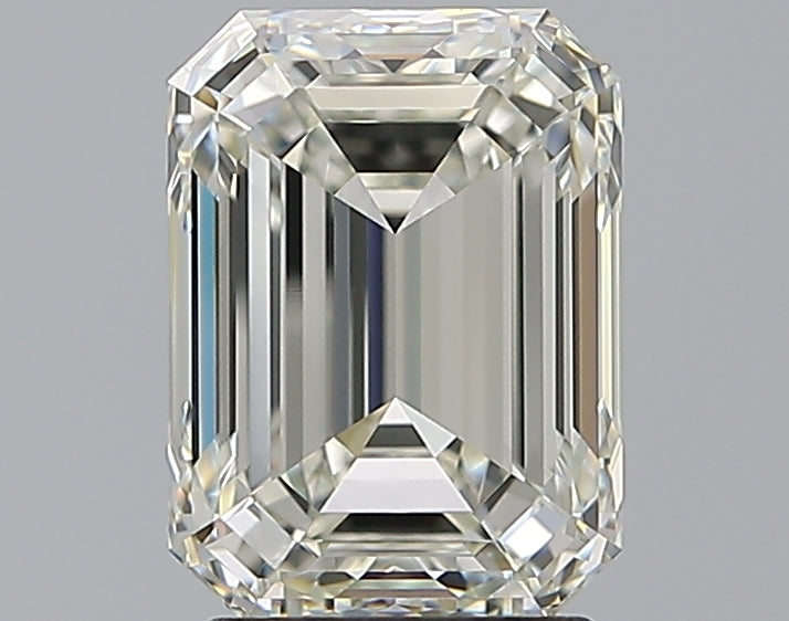 2.52 Carat Emerald Natural Diamond with  Cut Diamond in 14KT  view 1
