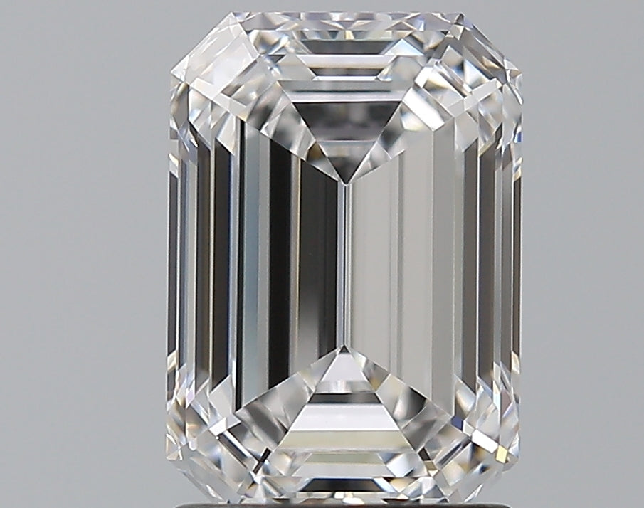 2.0 Carat Emerald Natural Diamond with  Cut Diamond in 14KT  view 1
