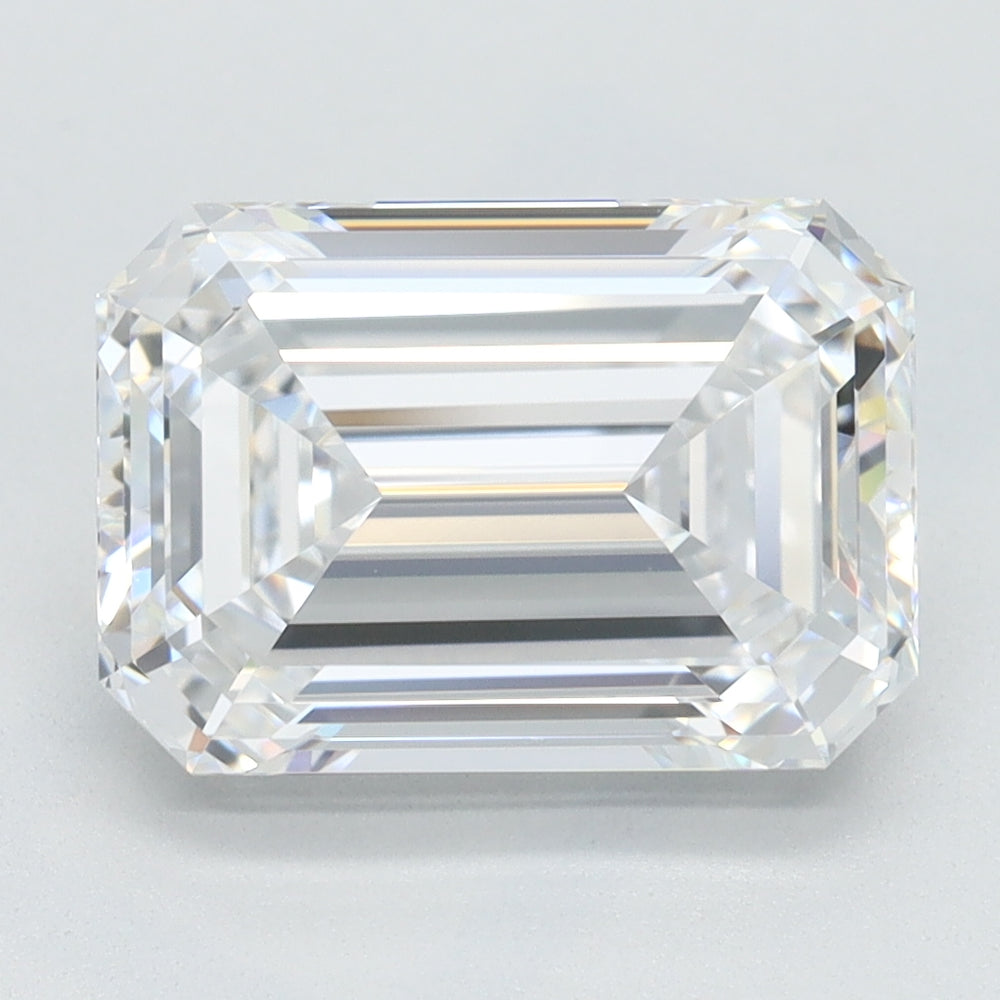 2.99 Carat Emerald Lab Diamond with  Cut Diamond in 14KT  view 1
