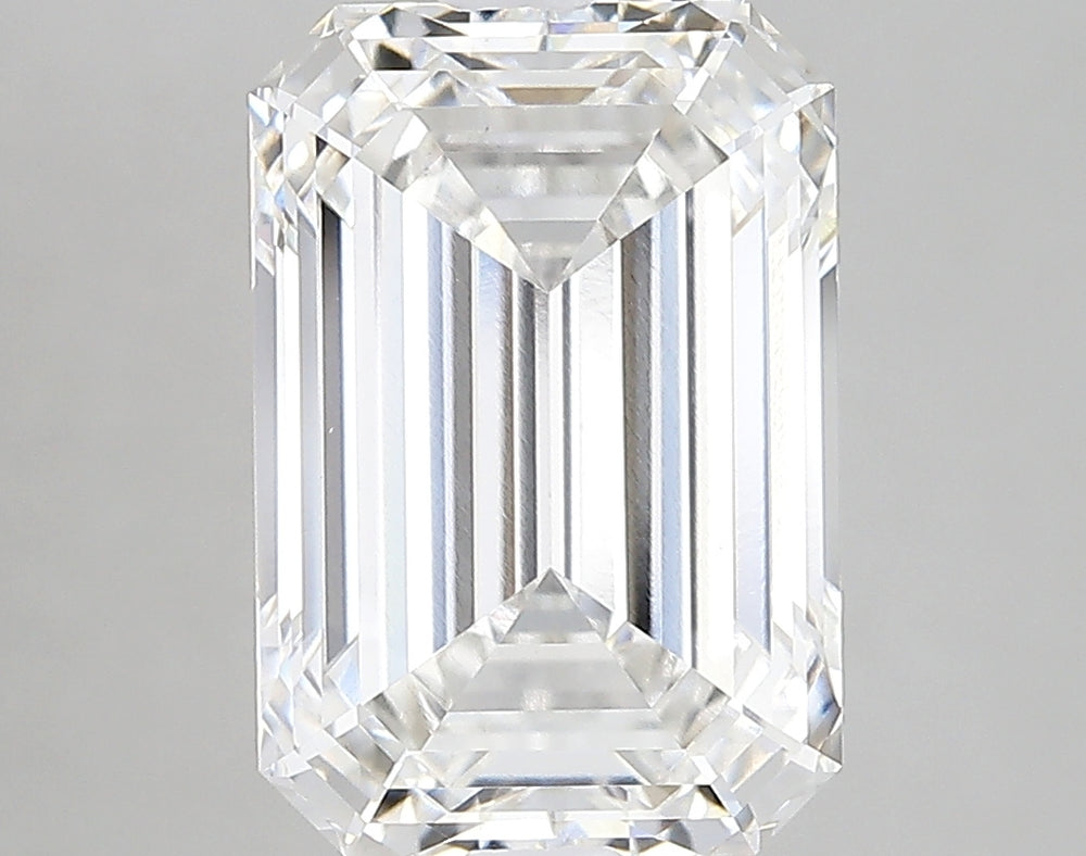 5.18 Carat Emerald Lab Diamond with  Cut Diamond in 14KT  view 1
