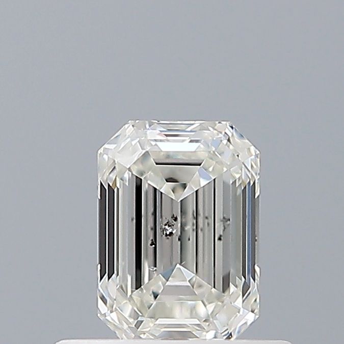 0.5 Carat Emerald Natural Diamond with  Cut Diamond in 14KT  view 1

