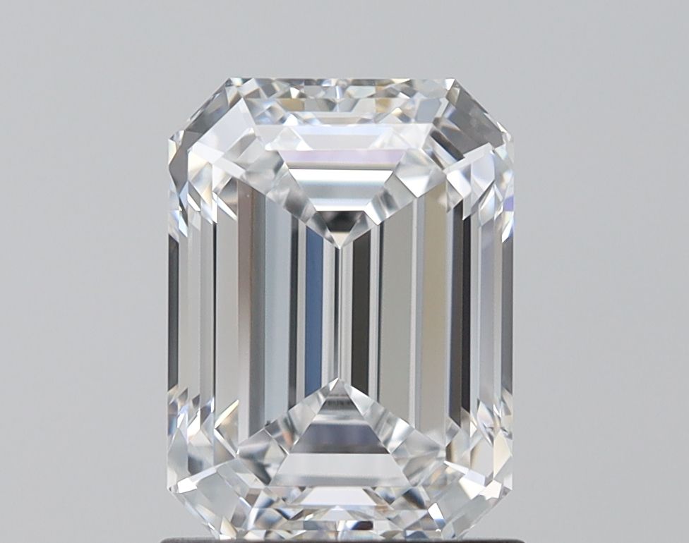 1.52 Carat Emerald Lab Diamond with  Cut Diamond in 14KT  view 1
