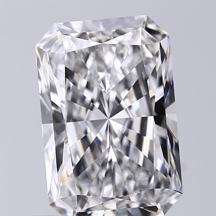 2.75 Carat Radiant Lab Diamond with  Cut Diamond in 14KT  view 1
