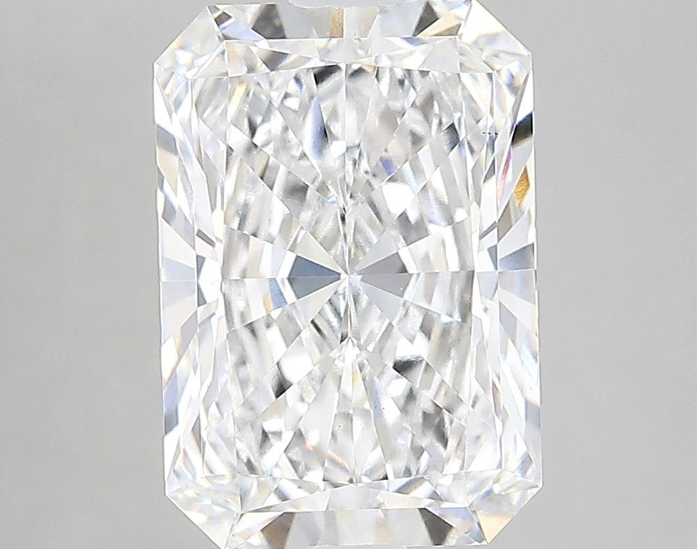 4.56 Carat Radiant Lab Diamond with  Cut Diamond in 14KT  view 1
