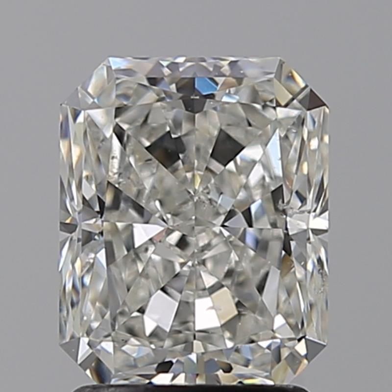 2.02 Carat Radiant Natural Diamond with  Cut Diamond in 14KT  view 1
