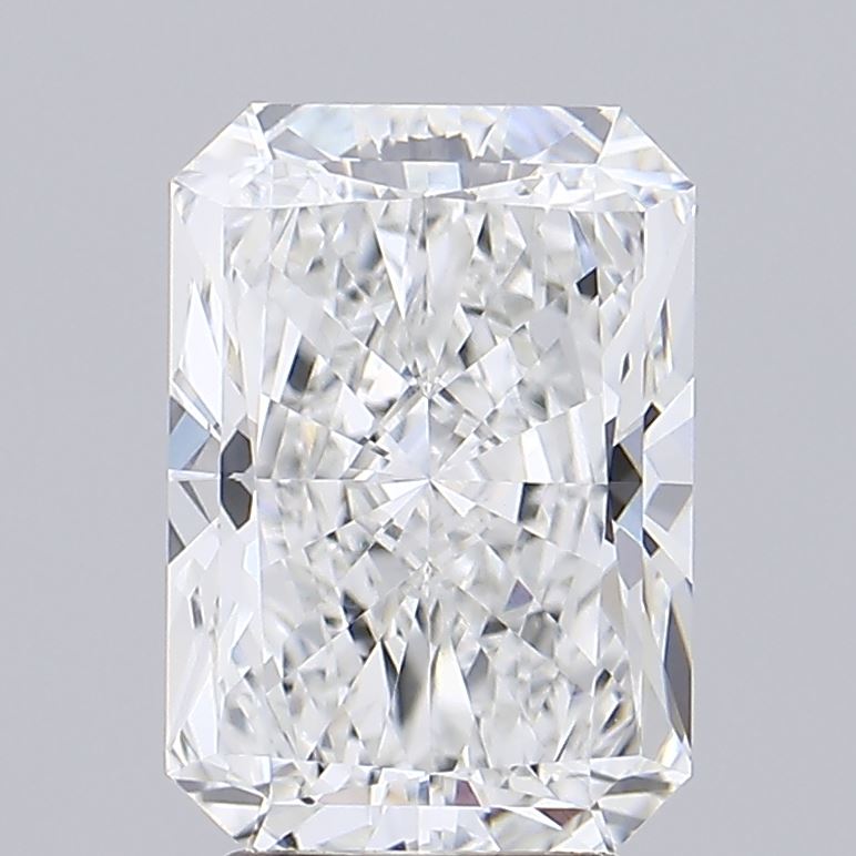 2.91 Carat Radiant Lab Diamond with  Cut Diamond in 14KT  view 1
