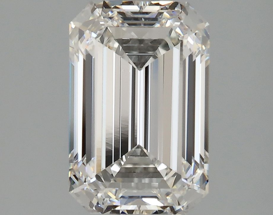 1.9 Carat Emerald Lab Diamond with  Cut Diamond in 14KT  view 1
