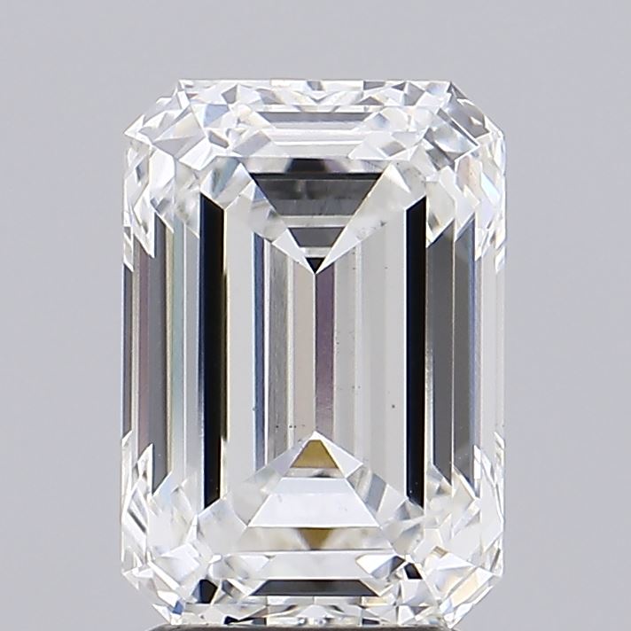 2.82 Carat Emerald Lab Diamond with  Cut Diamond in 14KT  view 1
