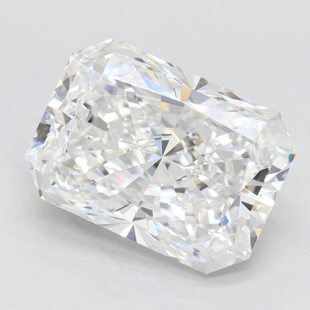 2.99 Carat Radiant Lab Diamond with  Cut Diamond in 14KT  view 1
