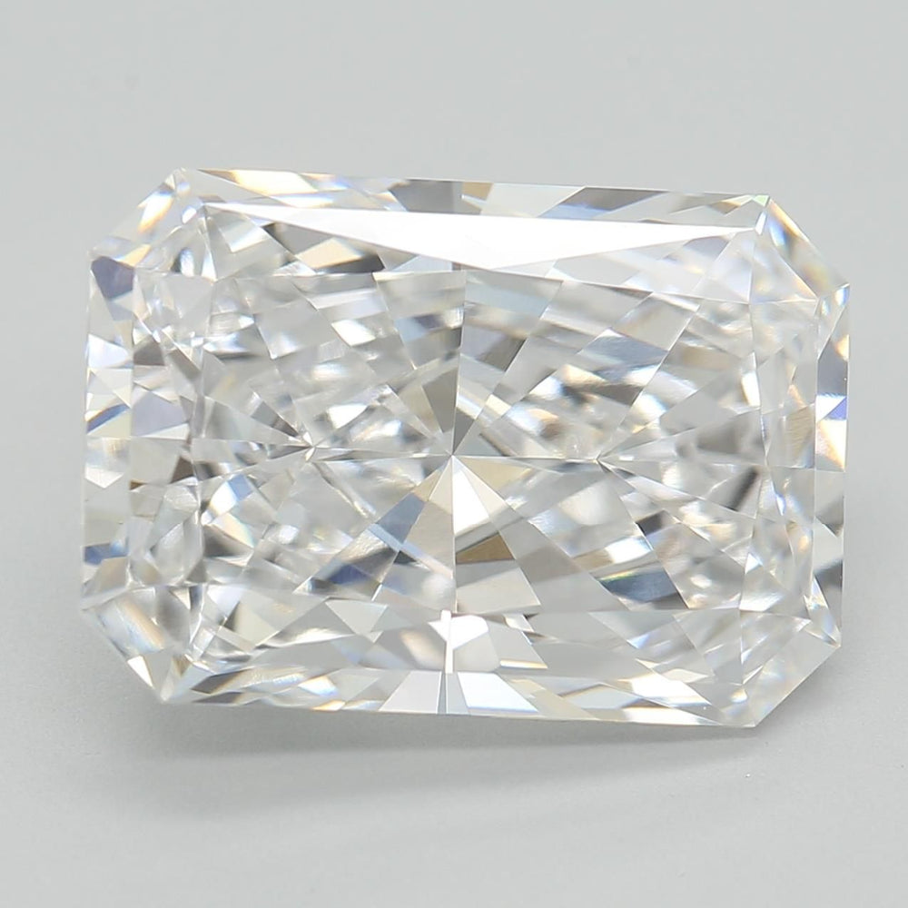 4.13 Carat Radiant Lab Diamond with  Cut Diamond in 14KT  view 1
