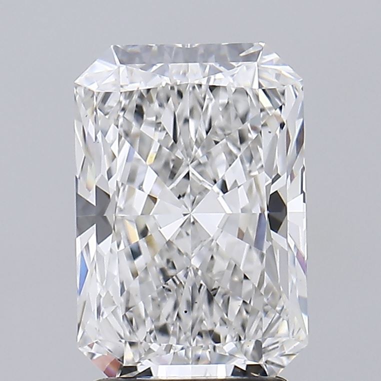 2.57 Carat Radiant Lab Diamond with  Cut Diamond in 14KT  view 1
