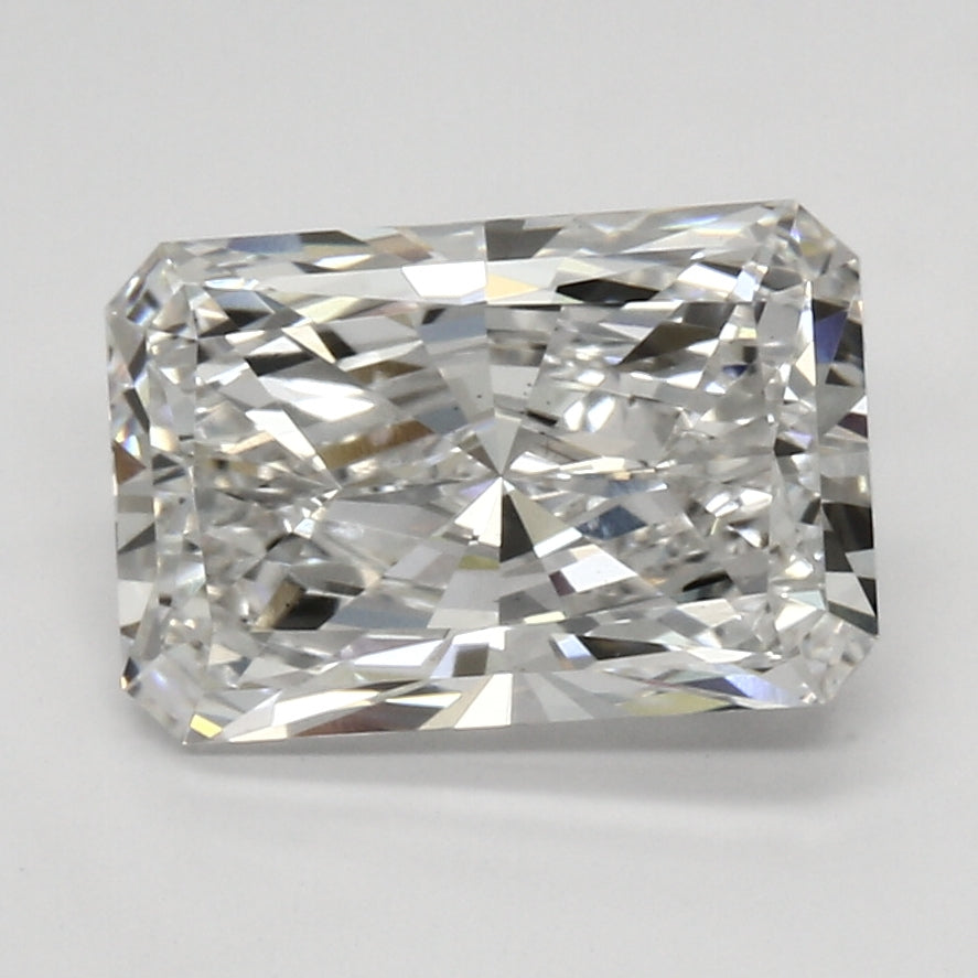 2.76 Carat Radiant Lab Diamond with  Cut Diamond in 14KT  view 1
