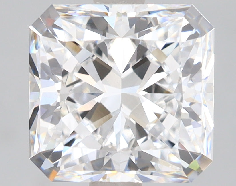 2.62 Carat Radiant Lab Diamond with  Cut Diamond in 14KT  view 1
