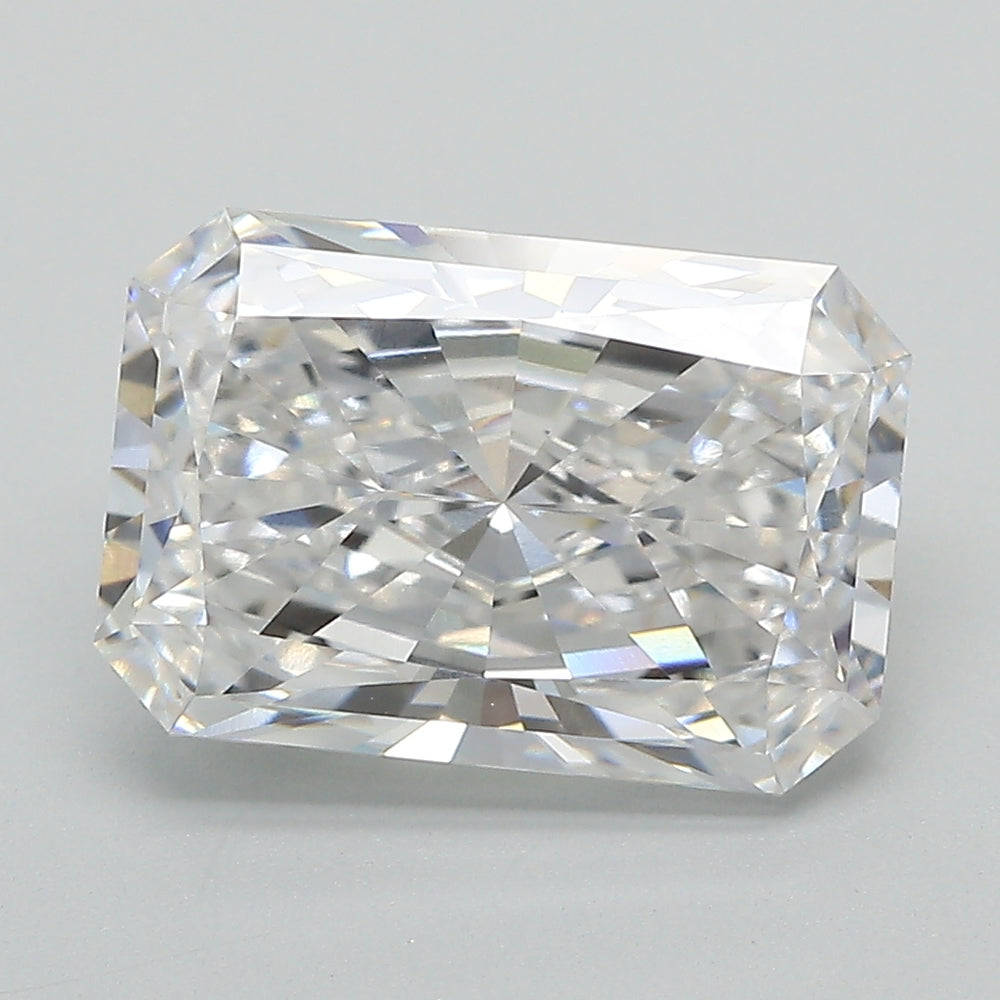 3.87 Carat Radiant Lab Diamond with  Cut Diamond in 14KT  view 1
