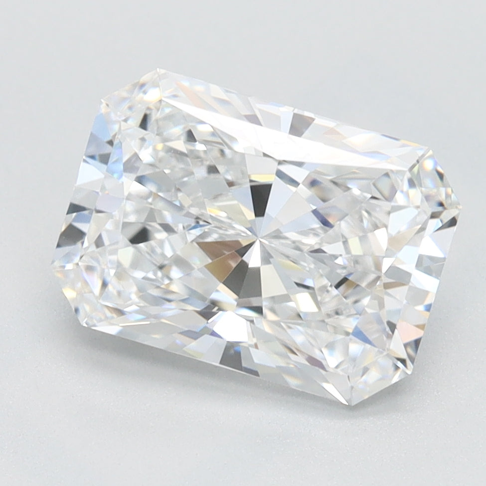 2.09 Carat Radiant Lab Diamond with  Cut Diamond in 14KT  view 1

