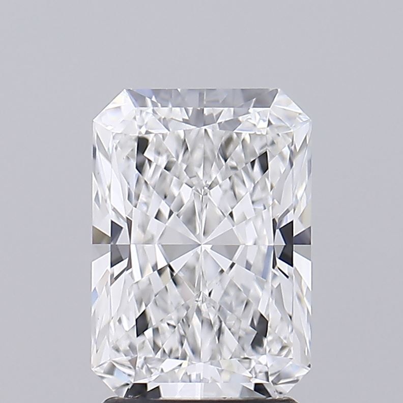 2.11 Carat Radiant Lab Diamond with  Cut Diamond in 14KT  view 1
