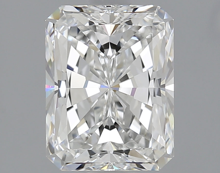 2.0 Carat Radiant Natural Diamond with  Cut Diamond in 14KT  view 1
