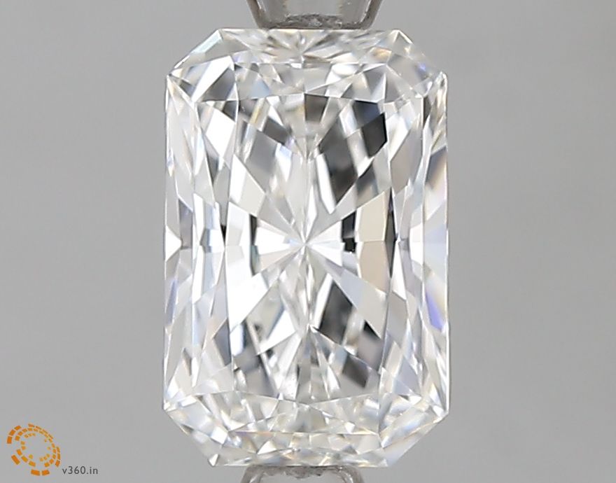 1.0 Carat Radiant Lab Diamond with  Cut Diamond in 14KT  view 1
