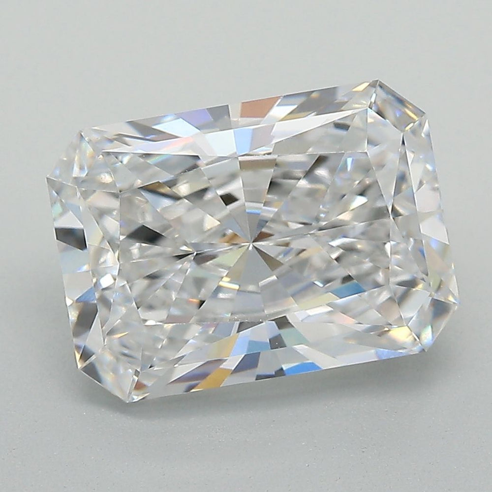 3.84 Carat Radiant Lab Diamond with  Cut Diamond in 14KT  view 1
