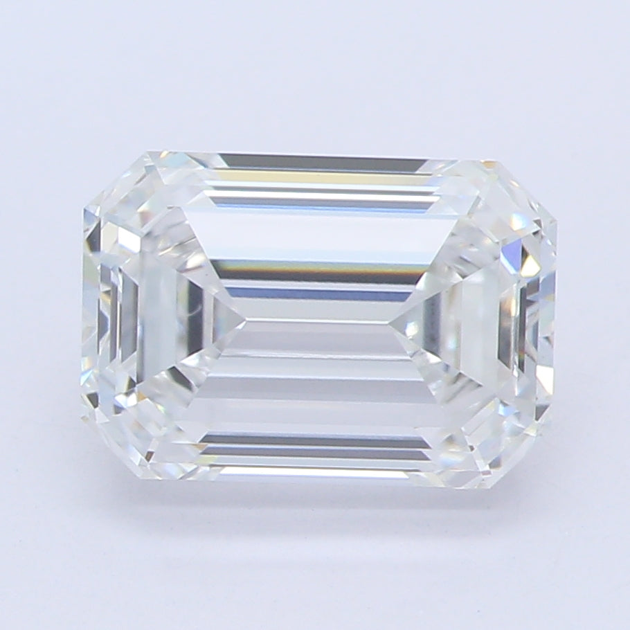 1.57 Carat Emerald Lab Diamond with  Cut Diamond in 14KT  view 1
