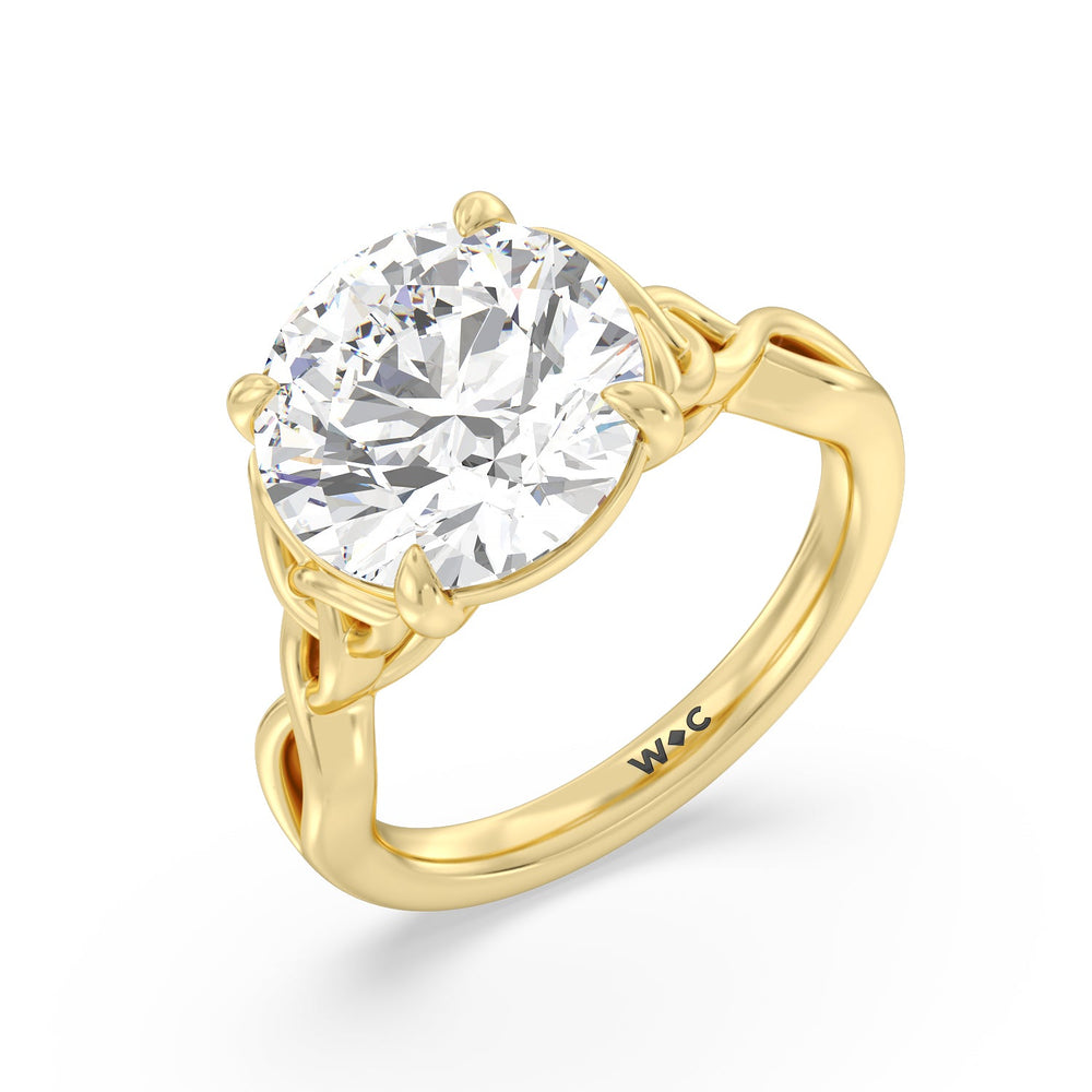 Striking Vintage Entwined Ring with Round Cut Diamond in 14KT Yellow Gold view 3
