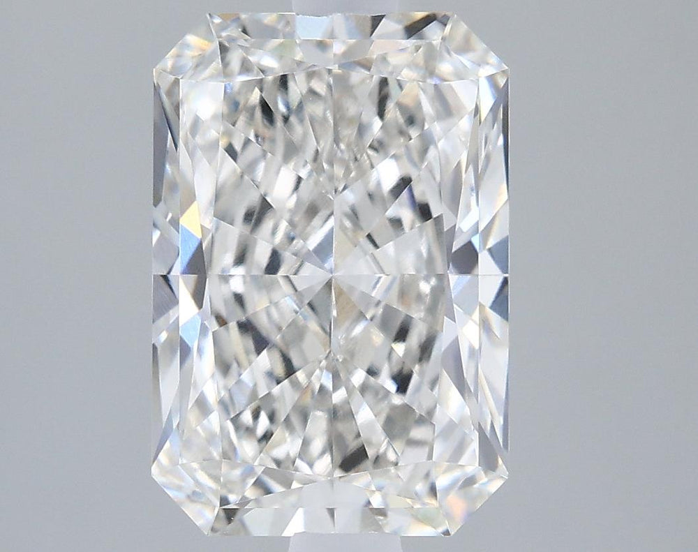 2.52 Carat Radiant Lab Diamond with  Cut Diamond in 14KT  view 1

