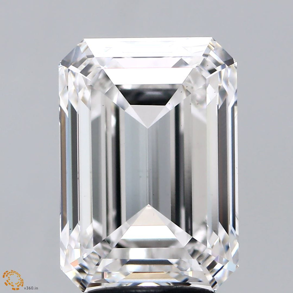 4.25 Carat Emerald lab Diamond with  Cut Diamond in 14KT  view 1

