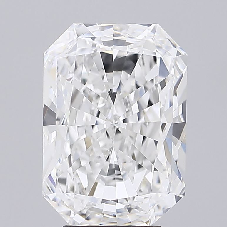 5.02 Carat Radiant Lab Diamond with  Cut Diamond in 14KT  view 1
