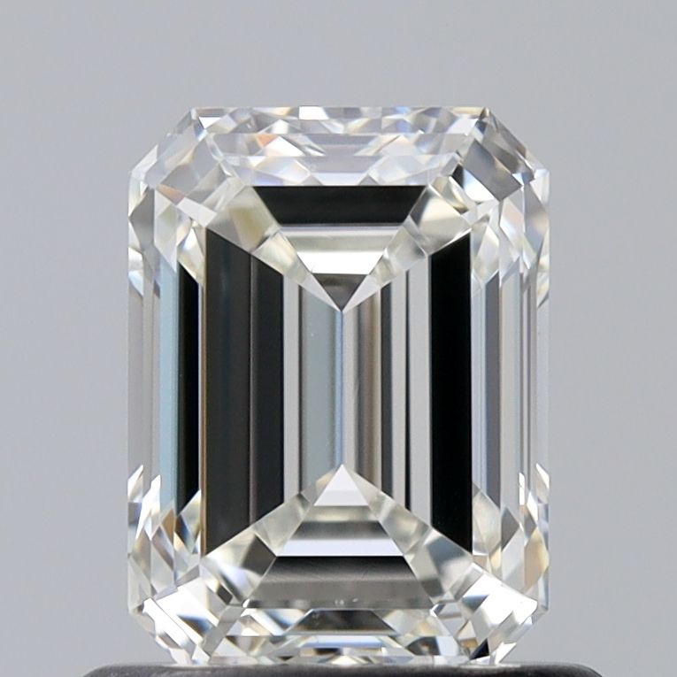 0.81 Carat Emerald Natural Diamond with  Cut Diamond in 14KT  view 1
