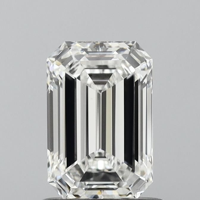 1.02 Carat Emerald Lab Diamond with  Cut Diamond in 14KT  view 1
