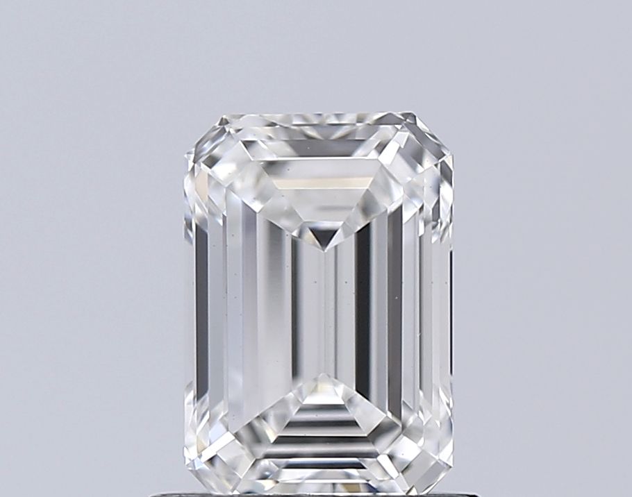 1.0 Carat Emerald Lab Diamond with  Cut Diamond in 14KT  view 1
